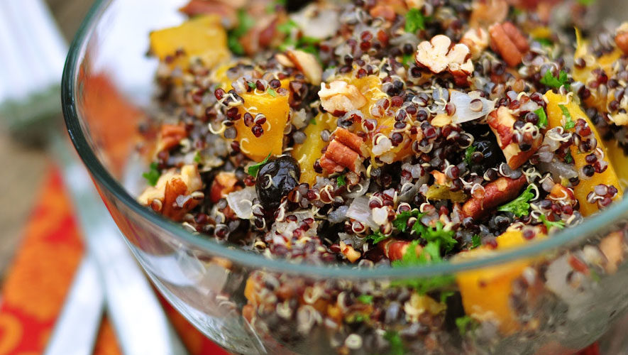 Ensalada de Quinoa Negra Estilo Thai Ensalada de Quinoa Negra Estilo Thai
