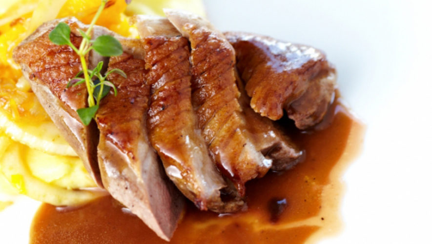 Magret de Pato con glaseado de Chile Ancho y Dulce de Leche, 6 porciones Magret de Pato con glaseado de Chile Ancho y Dulce de Leche, 6 porciones